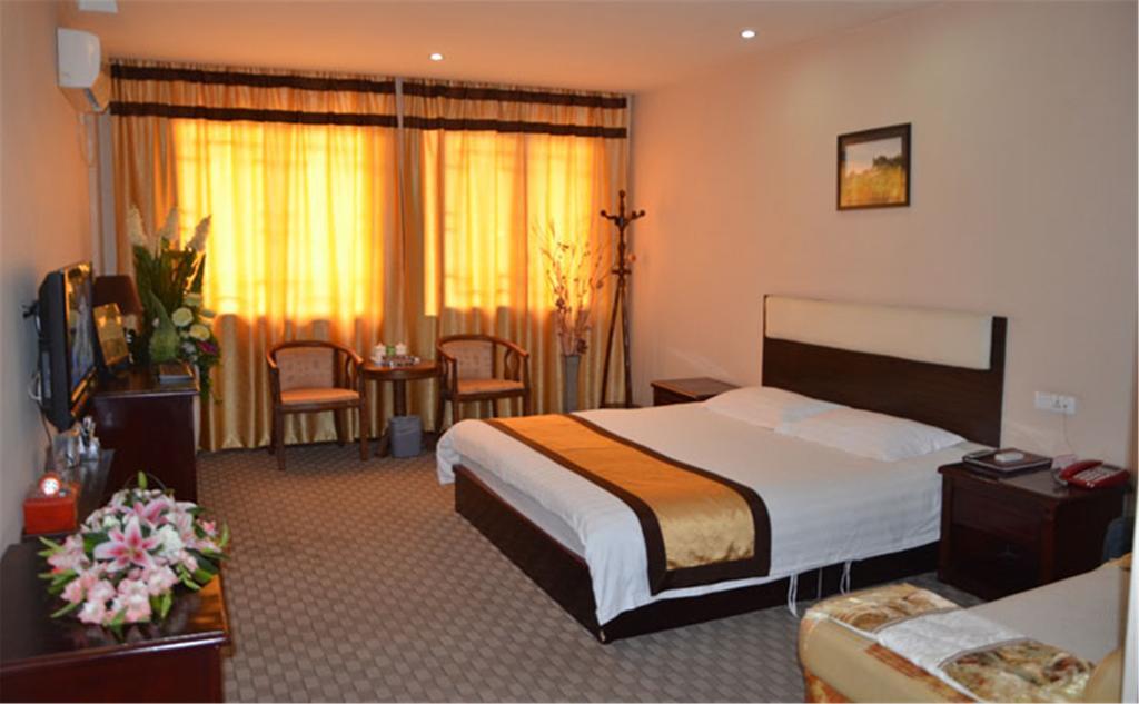 Wudangshan Yinjie Holiday Hotel Danjiangkou Exterior photo